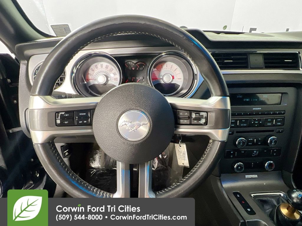 Used 2012 Ford Mustang GT Premium w/ Brembo Brake Pkg image 7
