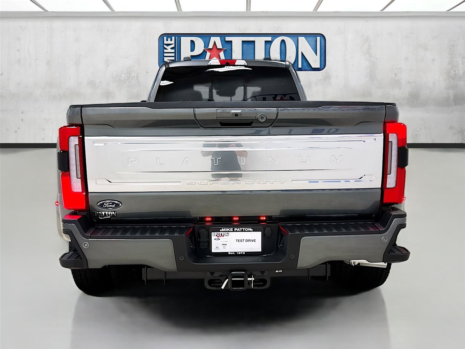 New 2026 Ford F350 Platinum w/ Platinum Plus Package AWD/4WD image 6