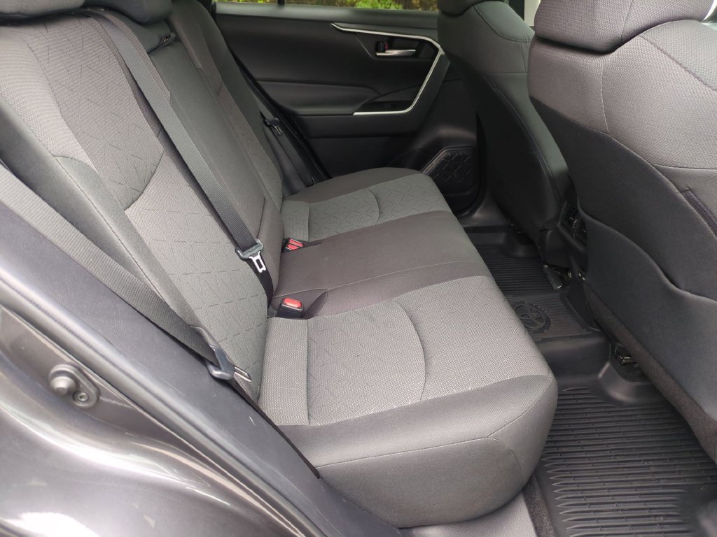 Used 2024 Toyota RAV4 XLE w/ Convenience Package FWD image 35