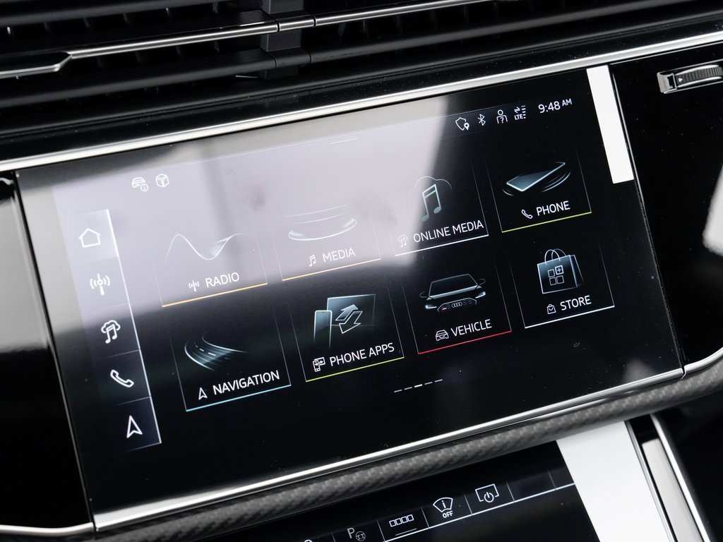 New 2025 Audi RS Q8 performance image 19