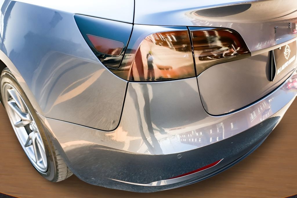 Used 2020 Tesla Model 3 Performance image 12