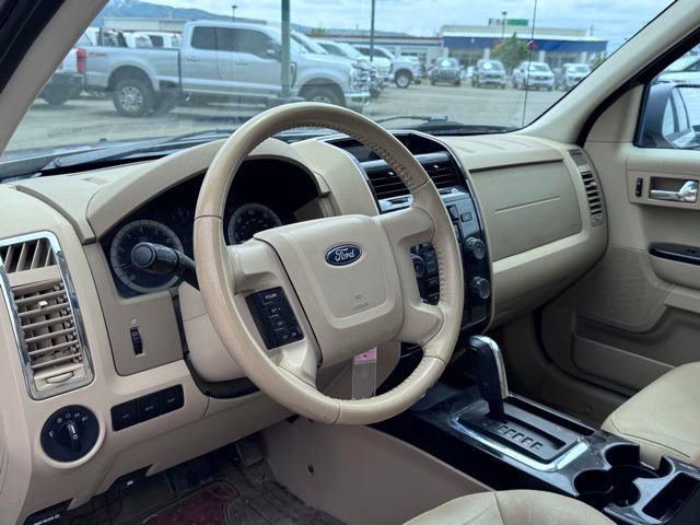Used 2008 Ford Escape Limited AWD/4WD image 16