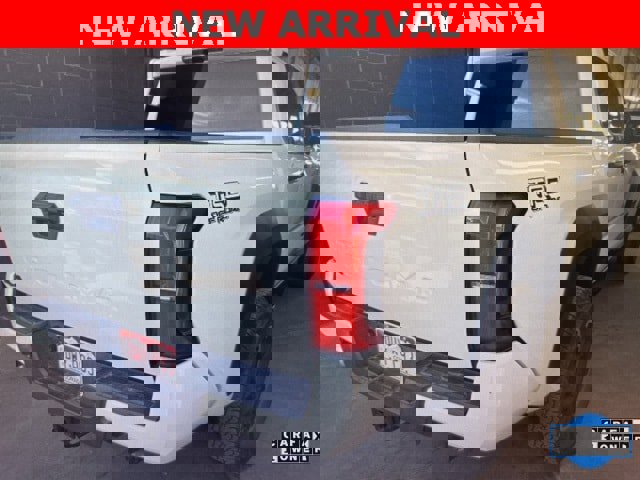 Used 2024 Toyota Tacoma TRD Off-Road image 6