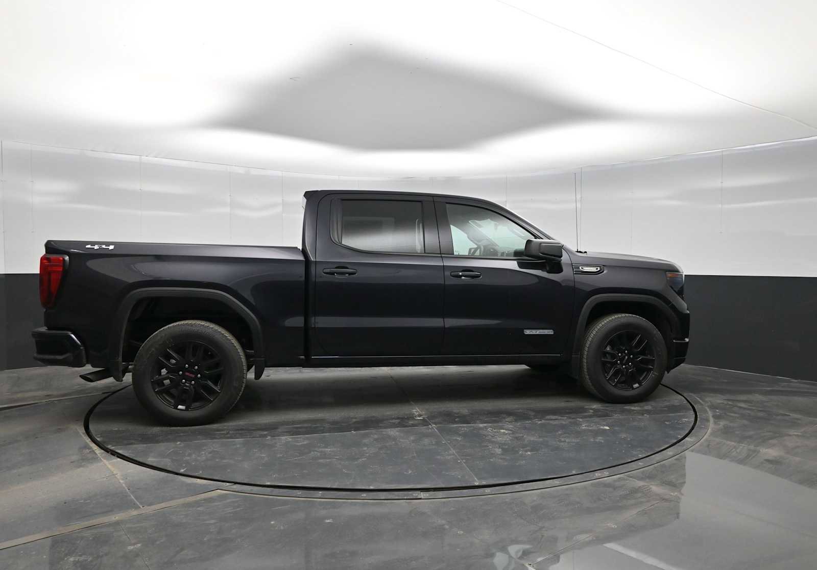 New 2026 GMC Sierra 1500 Elevation image 9