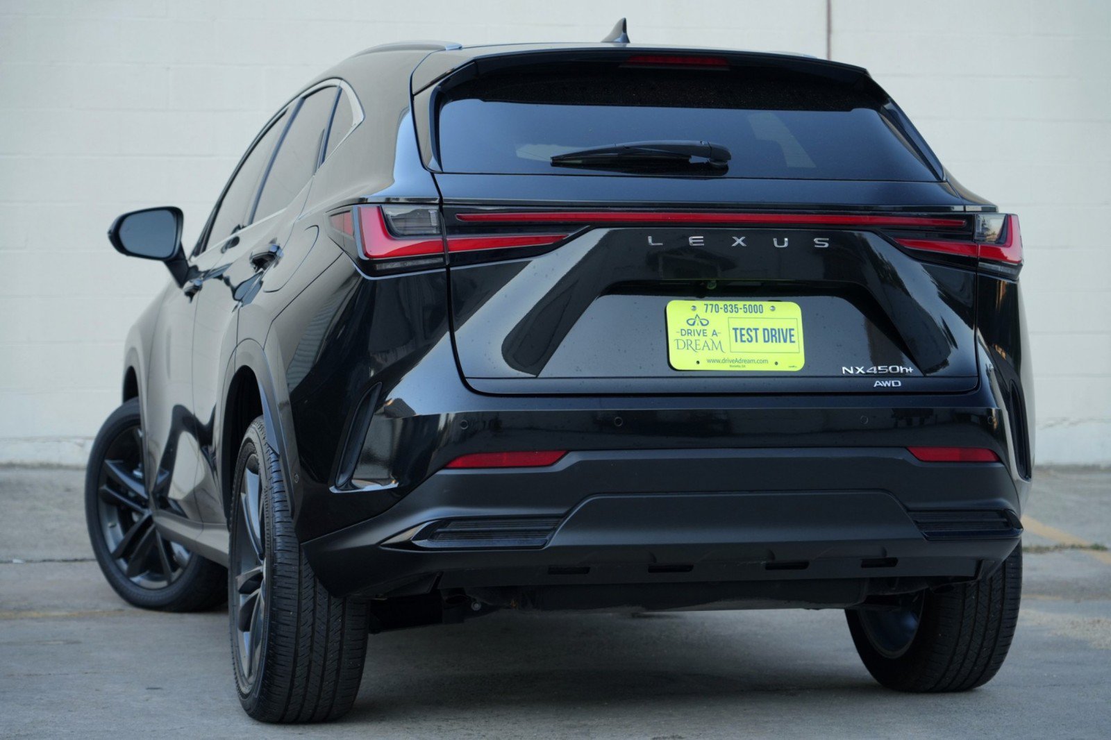 Used 2022 Lexus NX 450h+ AWD w/ Vision Package image 6
