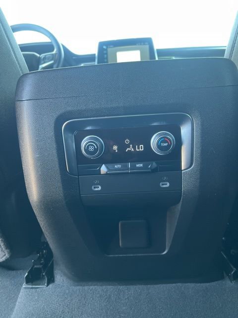 Used 2024 Chevrolet Tahoe LT image 22