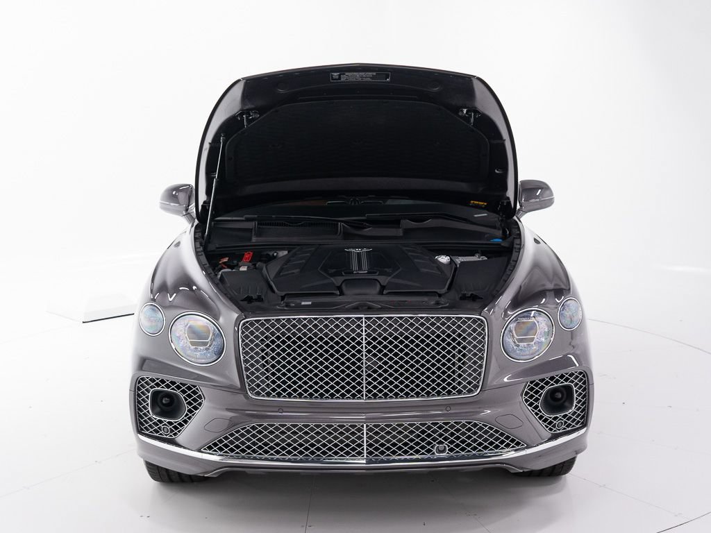 Certified 2022 Bentley Bentayga AWD/4WD image 47
