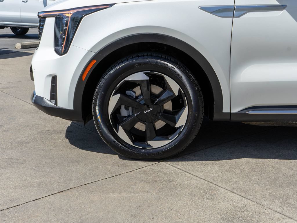 Certified 2026 Kia Sorento EX AWD/4WD image 28