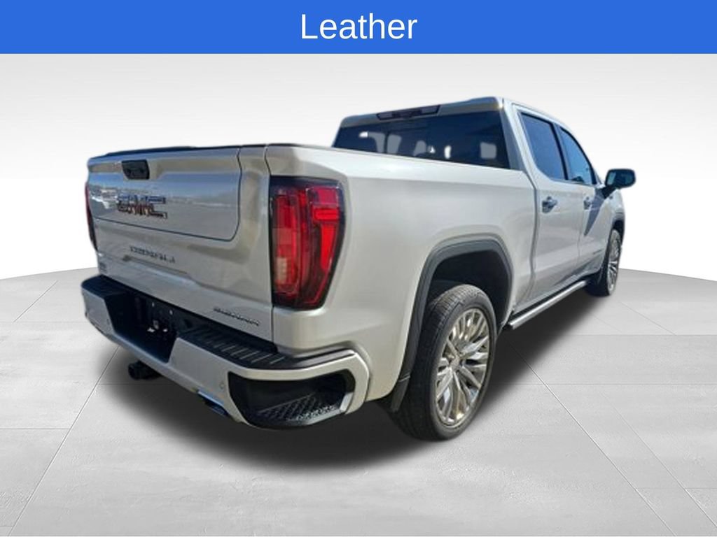 Used 2022 GMC Sierra 1500 Denali w/ Technology Package AWD/4WD image 7