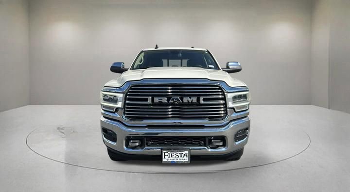 Used 2022 RAM 3500 Laramie AWD/4WD image 2
