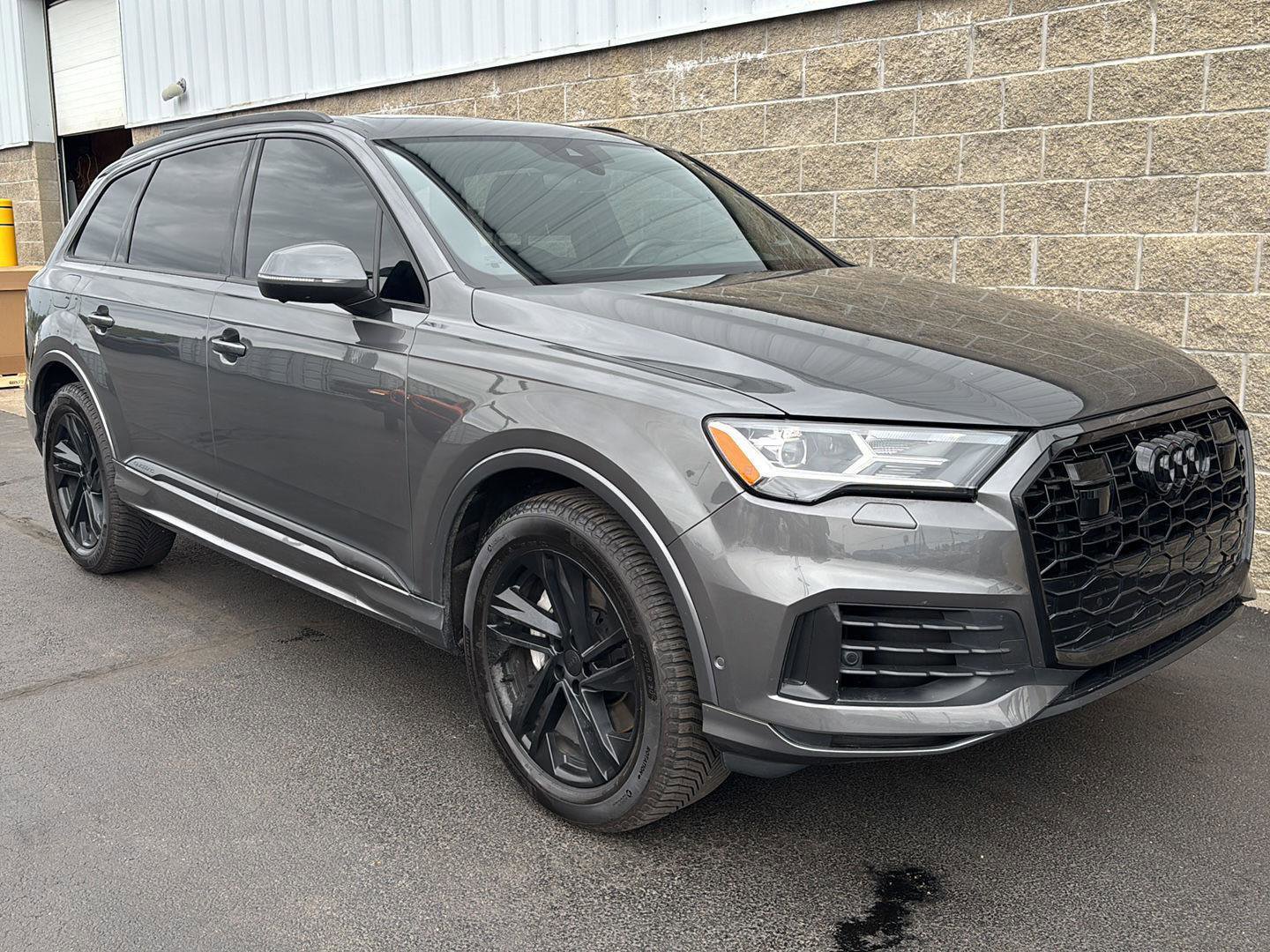 Used 2021 Audi Q7 3.0T Premium Plus AWD/4WD image 2