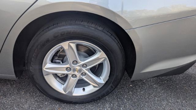 Used 2024 Chevrolet Malibu LT image 9