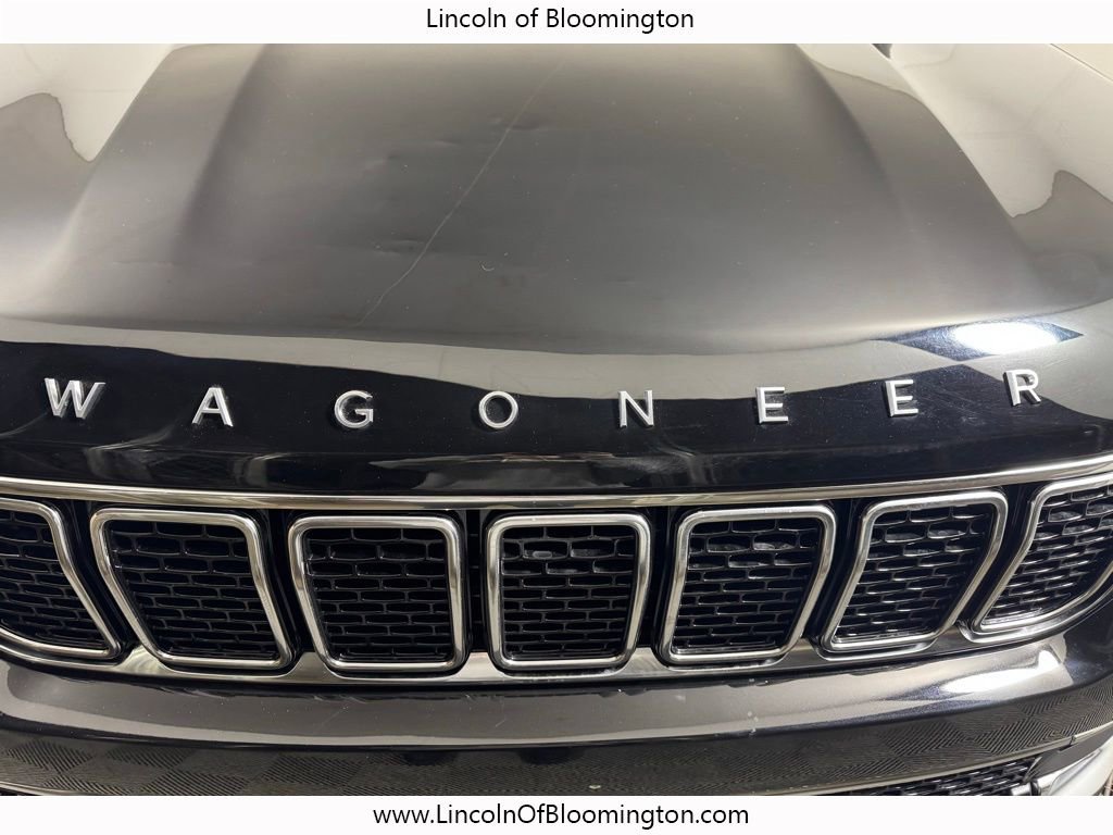 Used 2024 Jeep Wagoneer L Series II w/ Flexible Seating Group image 12
