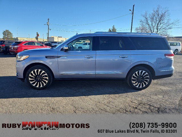 Used 2022 Lincoln Navigator L Black Label image 4