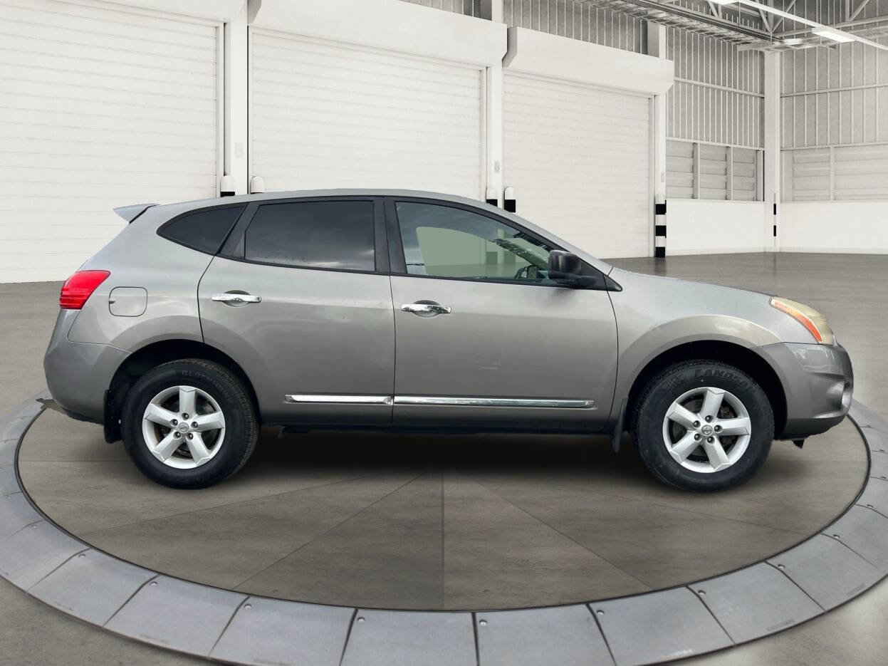 Used 2012 Nissan Rogue S w/ Special Edition Pkg AWD/4WD image 2