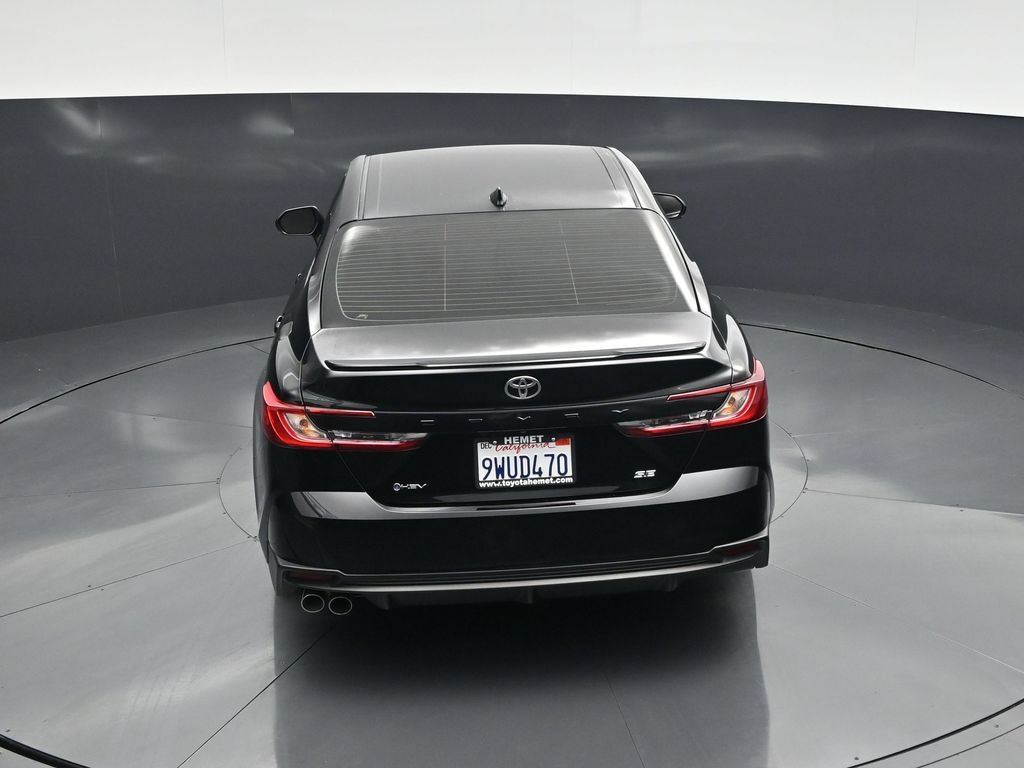 Used 2026 Toyota Camry SE FWD image 39