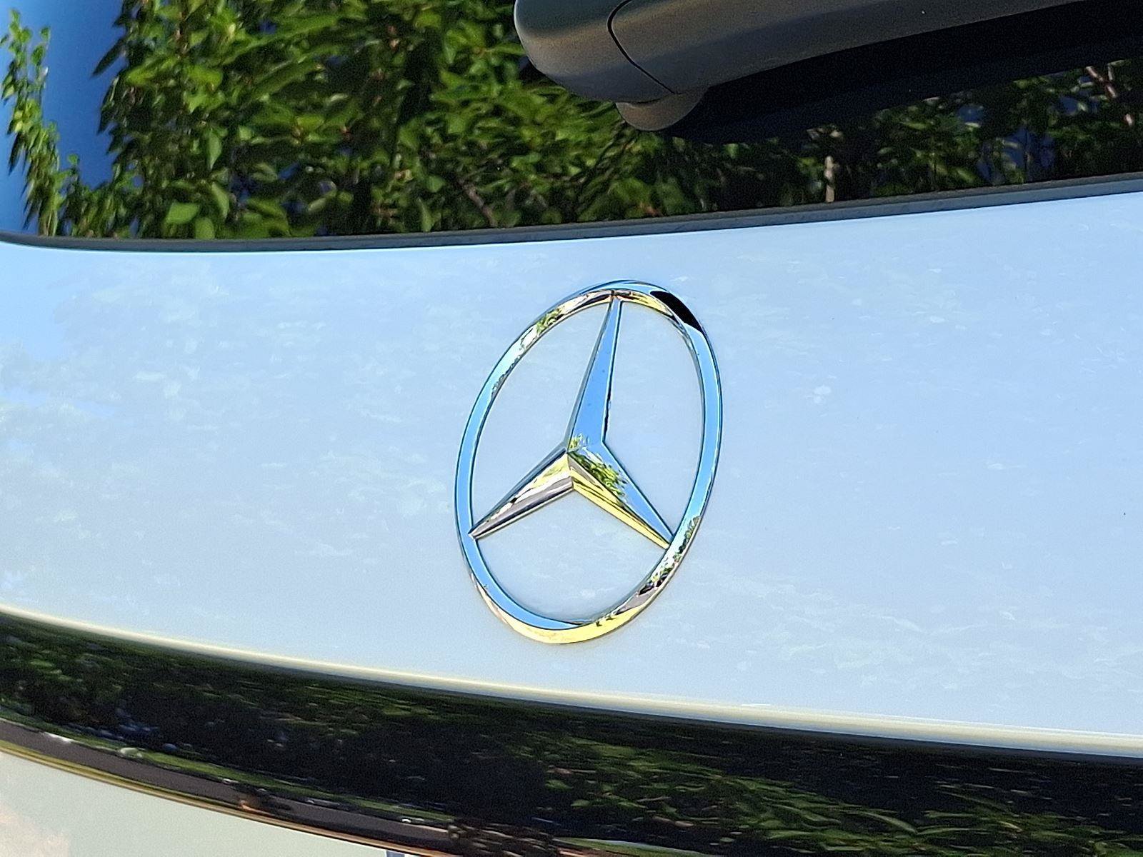 Used 2024 Mercedes-Benz GLC 300 image 30