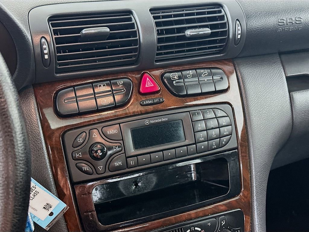 Used 2003 Mercedes-Benz C 240 Sedan image 13
