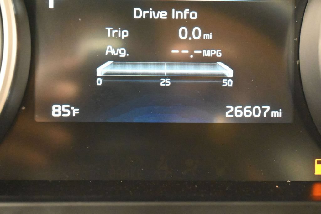 Used 2024 Kia Carnival LX FWD image 26