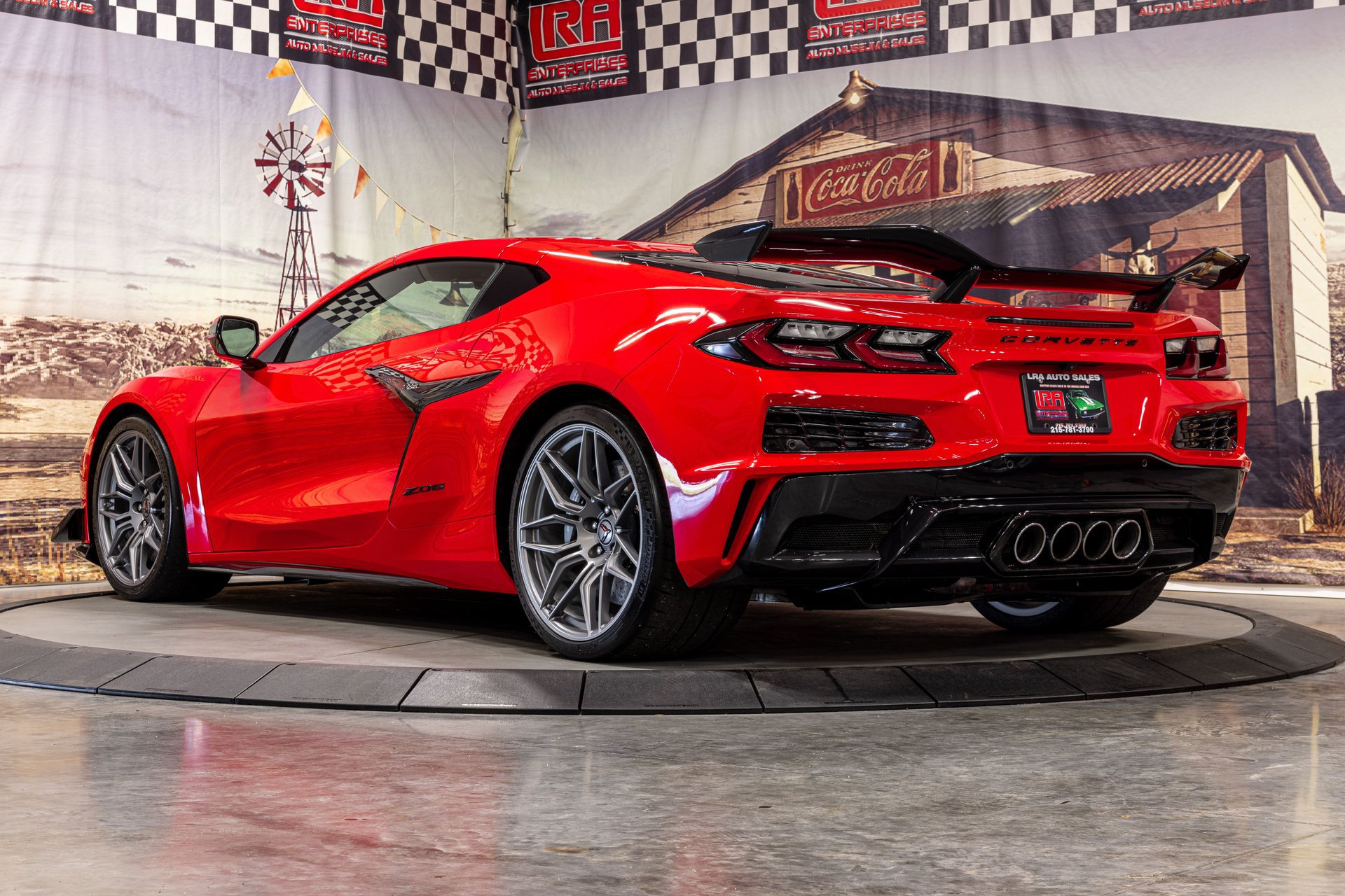 Used 2023 Chevrolet Corvette Z06 w/ Z07 Performance Package image 6