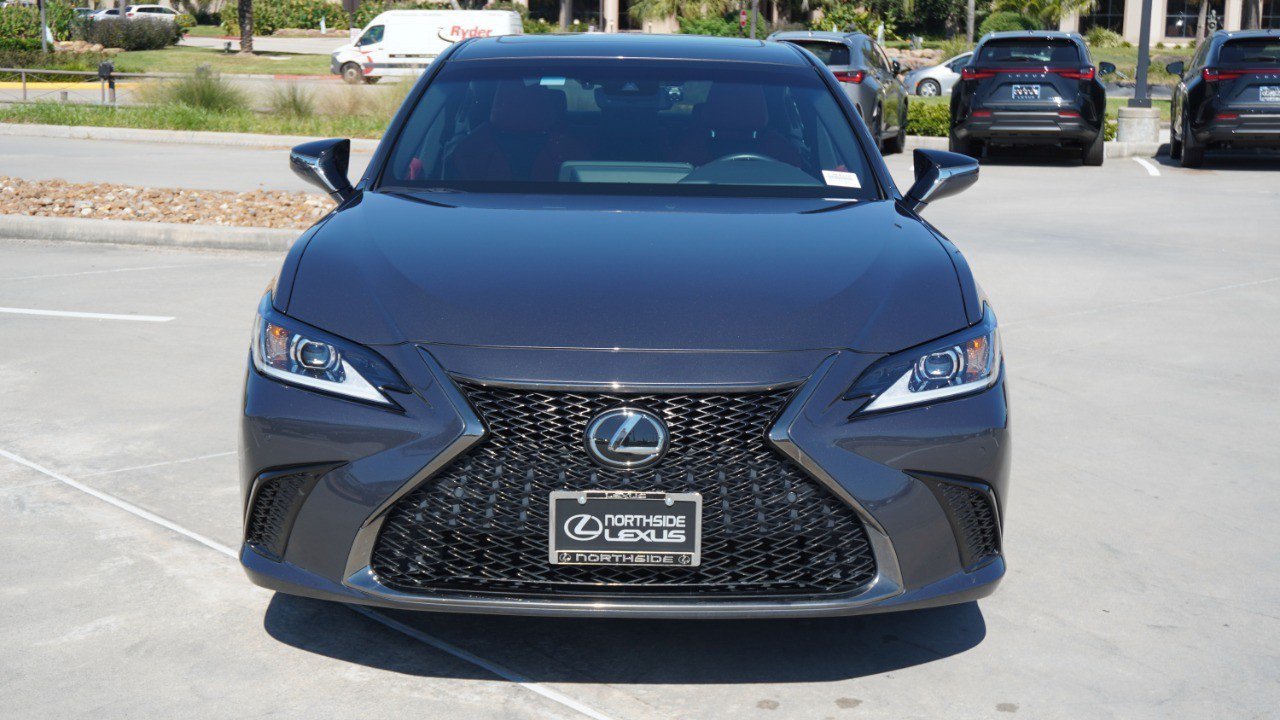 Certified 2024 Lexus ES 350 F Sport w/ Accessory Package (Z2) FWD image 3
