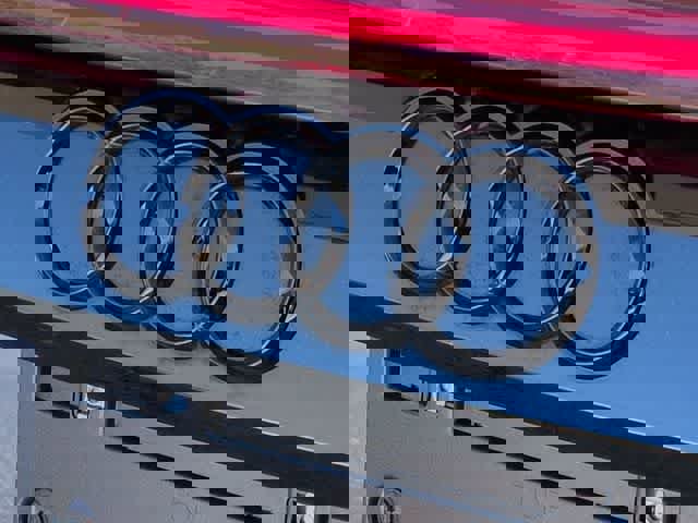 Used 2019 Audi Q8 Premium Plus w/ Premium Plus image 12