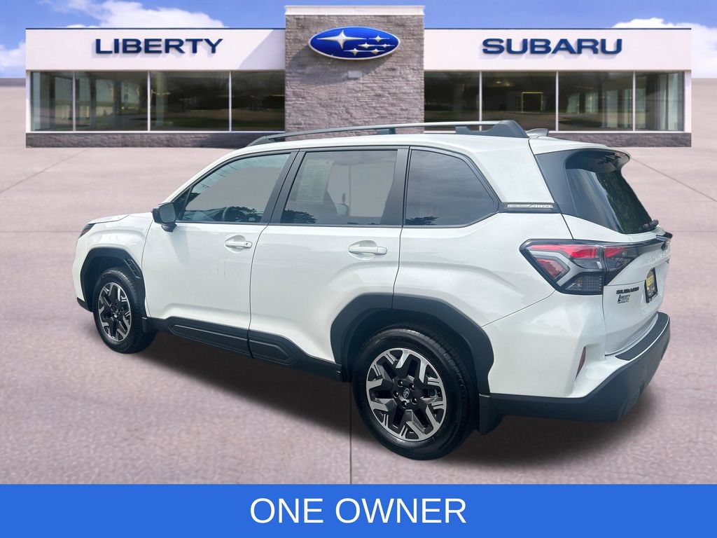 Used 2026 Subaru Forester Premium AWD/4WD image 3