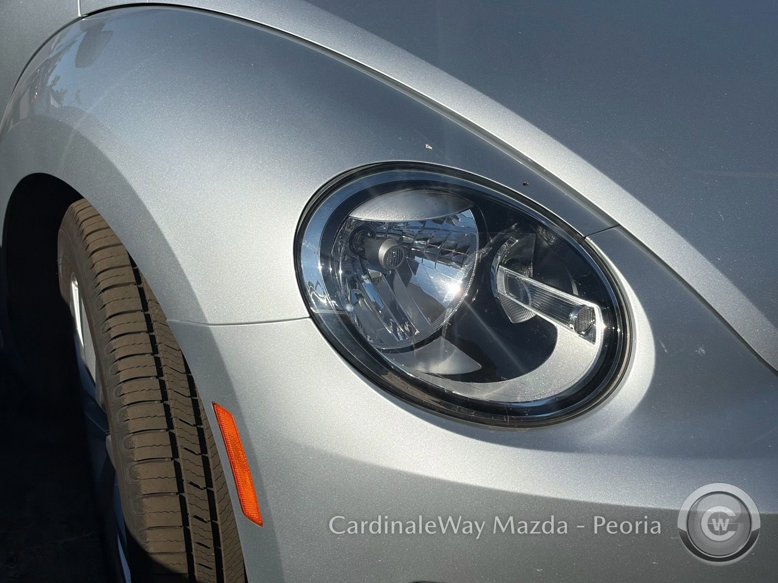 Used 2014 Volkswagen Beetle TDI image 7