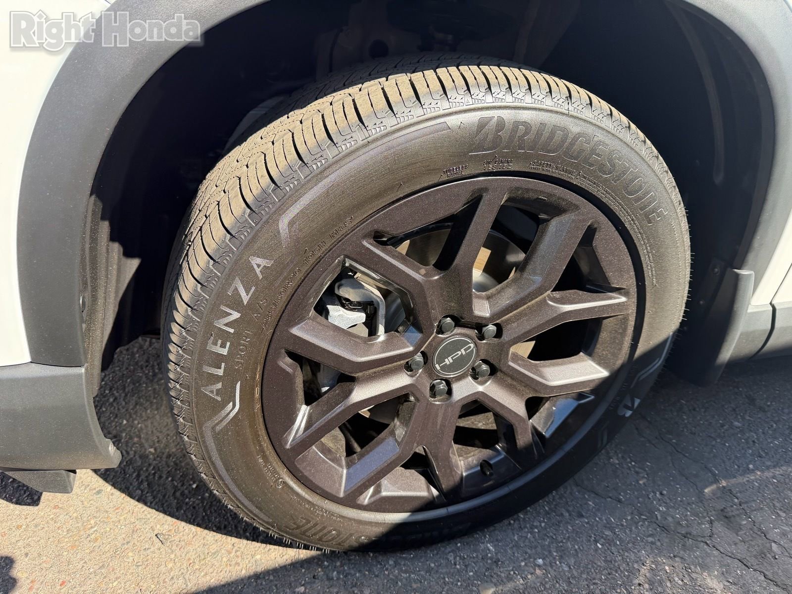 Certified 2025 Honda Pilot Touring image 7