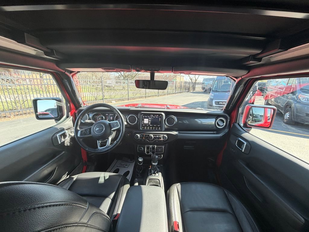 Used 2022 Jeep Wrangler Unlimited Sahara image 12