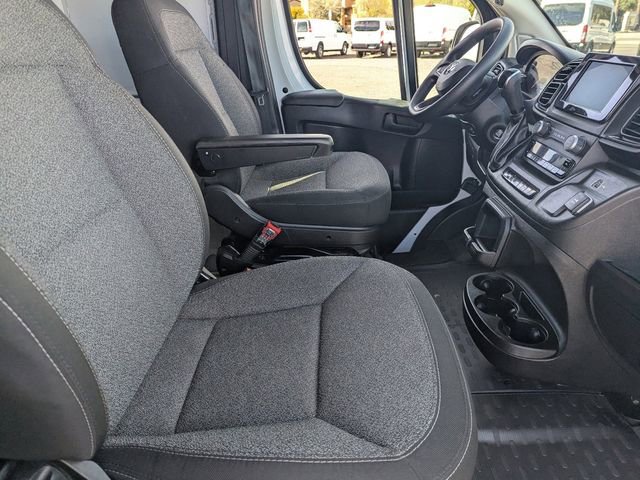 Used 2024 RAM ProMaster 2500 w/ Convenience Group image 11