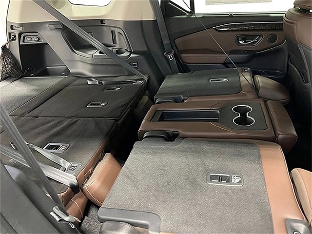 New 2025 Honda Pilot Elite image 41