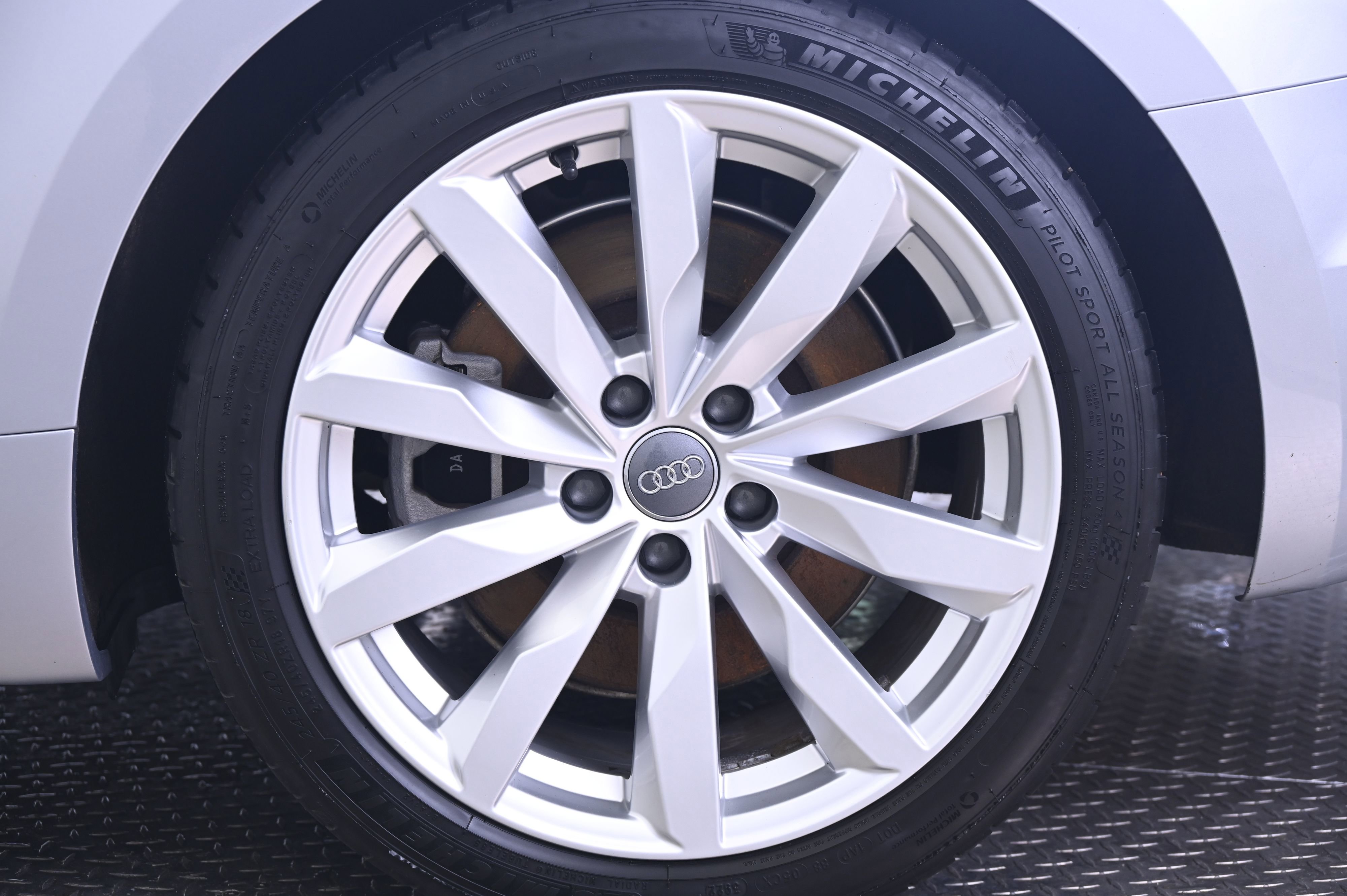 Used 2018 Audi A5 2.0T Premium w/ Convenience Package image 12