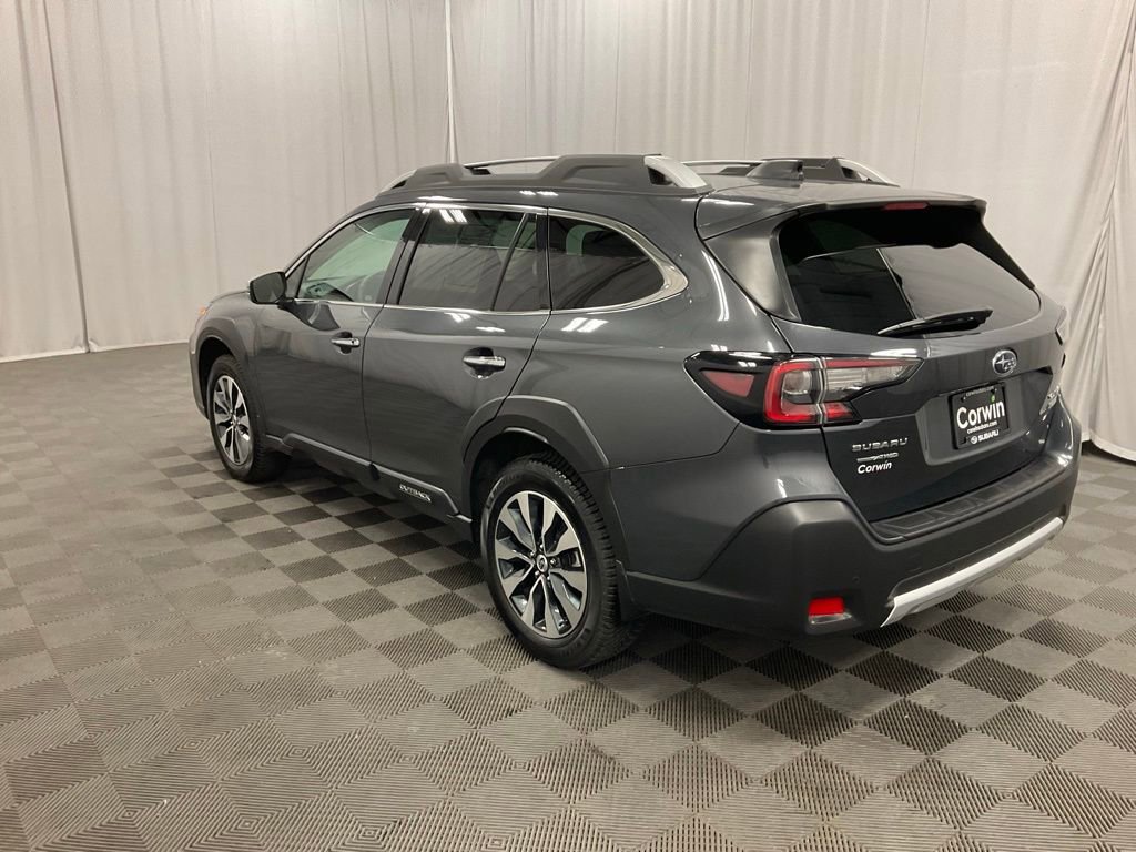 Used 2024 Subaru Outback Touring image 9