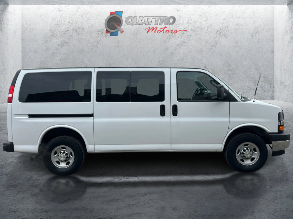 Used 2023 Chevrolet Express 3500 LS image 7