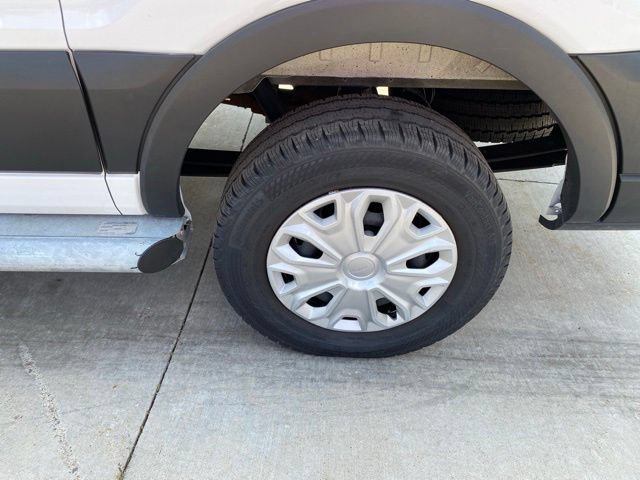 Used 2025 Ford Transit 250 Low Roof w/ Exterior Upgrade Package RWD image 11