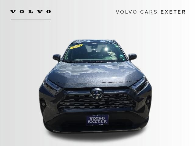 Used 2023 Toyota RAV4 Limited AWD/4WD image 2