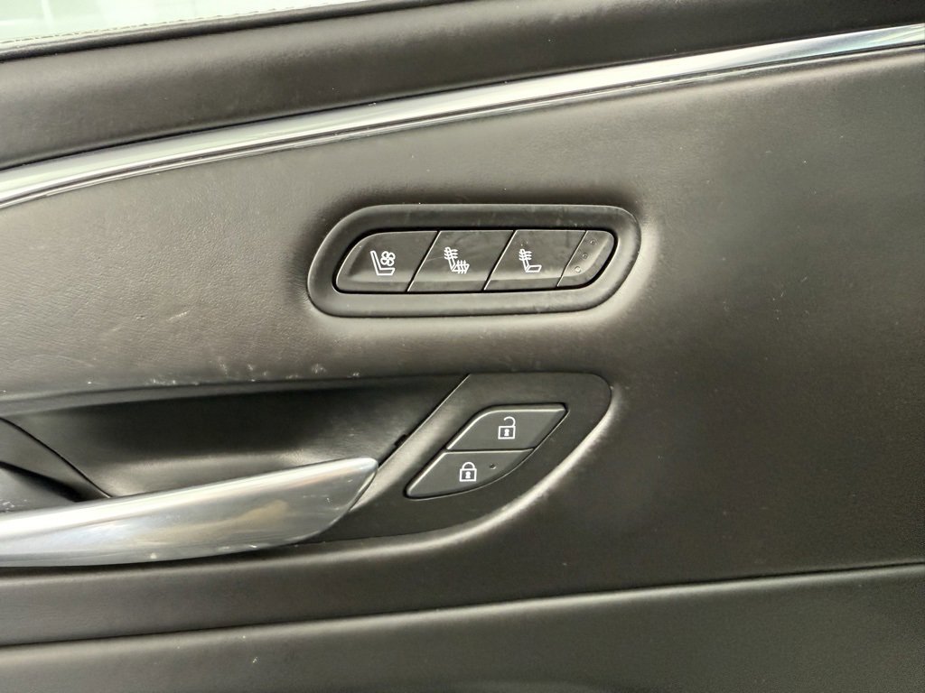 Used 2022 Cadillac Escalade Sport Platinum image 22