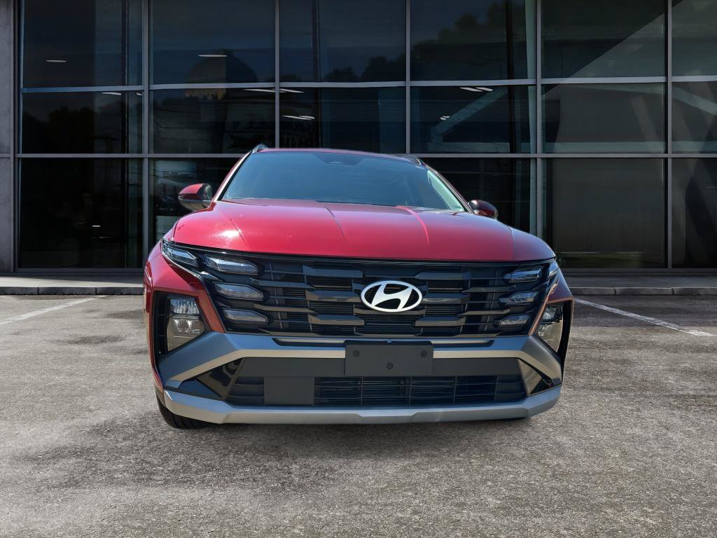 Used 2025 Hyundai Tucson SEL FWD image 2