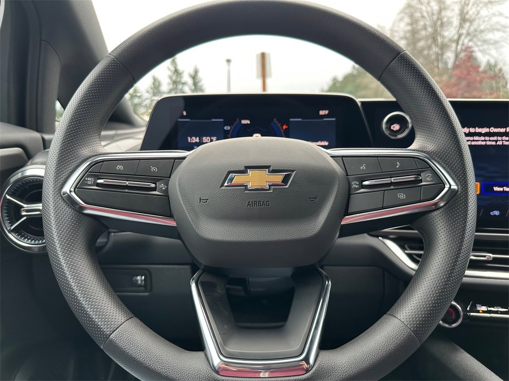 New 2026 Chevrolet Equinox EV LT image 23