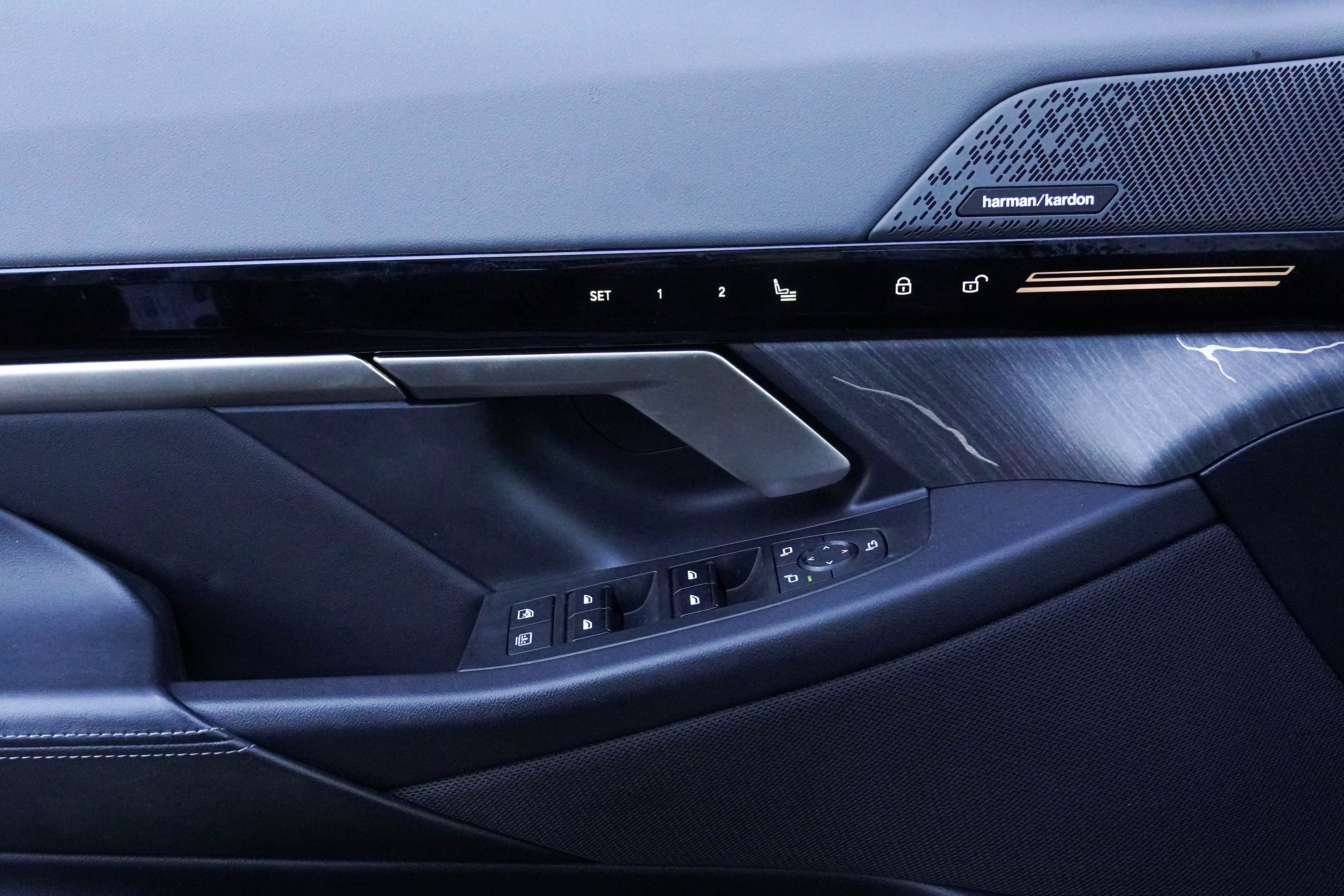 Certified 2024 BMW 530i w/ Executive Package image 15