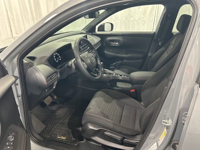 Used 2025 Honda HR-V Sport image 7