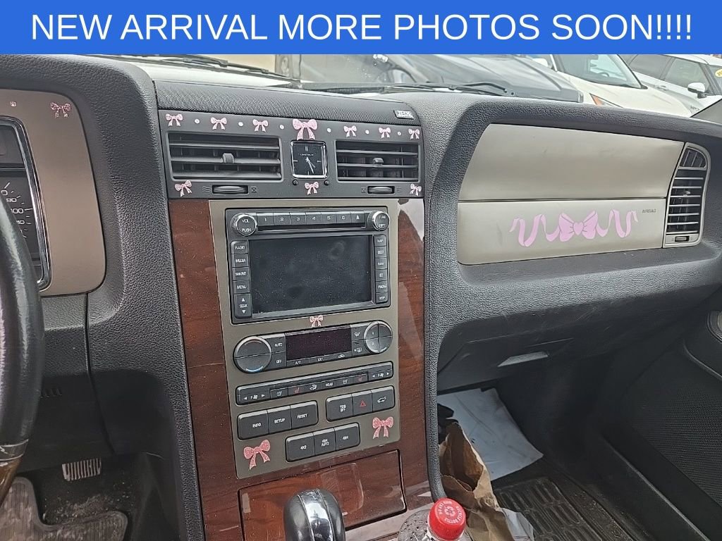 Used 2013 Lincoln Navigator 4WD w/ HD Trailer Tow Pkg image 13