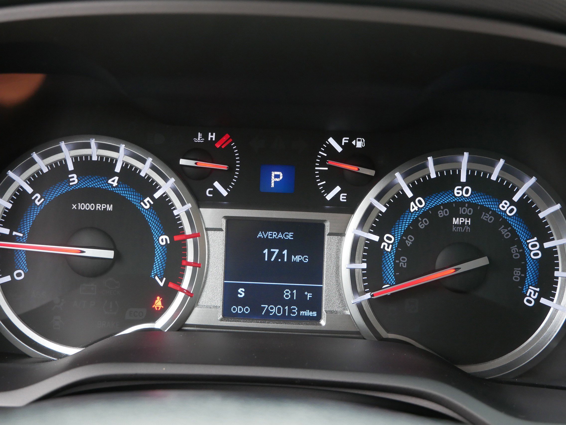 Used 2018 Toyota 4Runner Limited AWD/4WD image 21