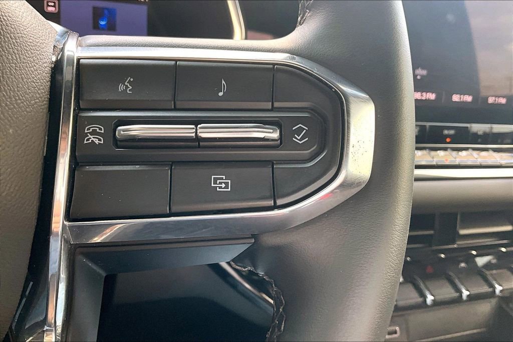 Used 2024 GMC Canyon Elevation w/ Trailering Package image 12