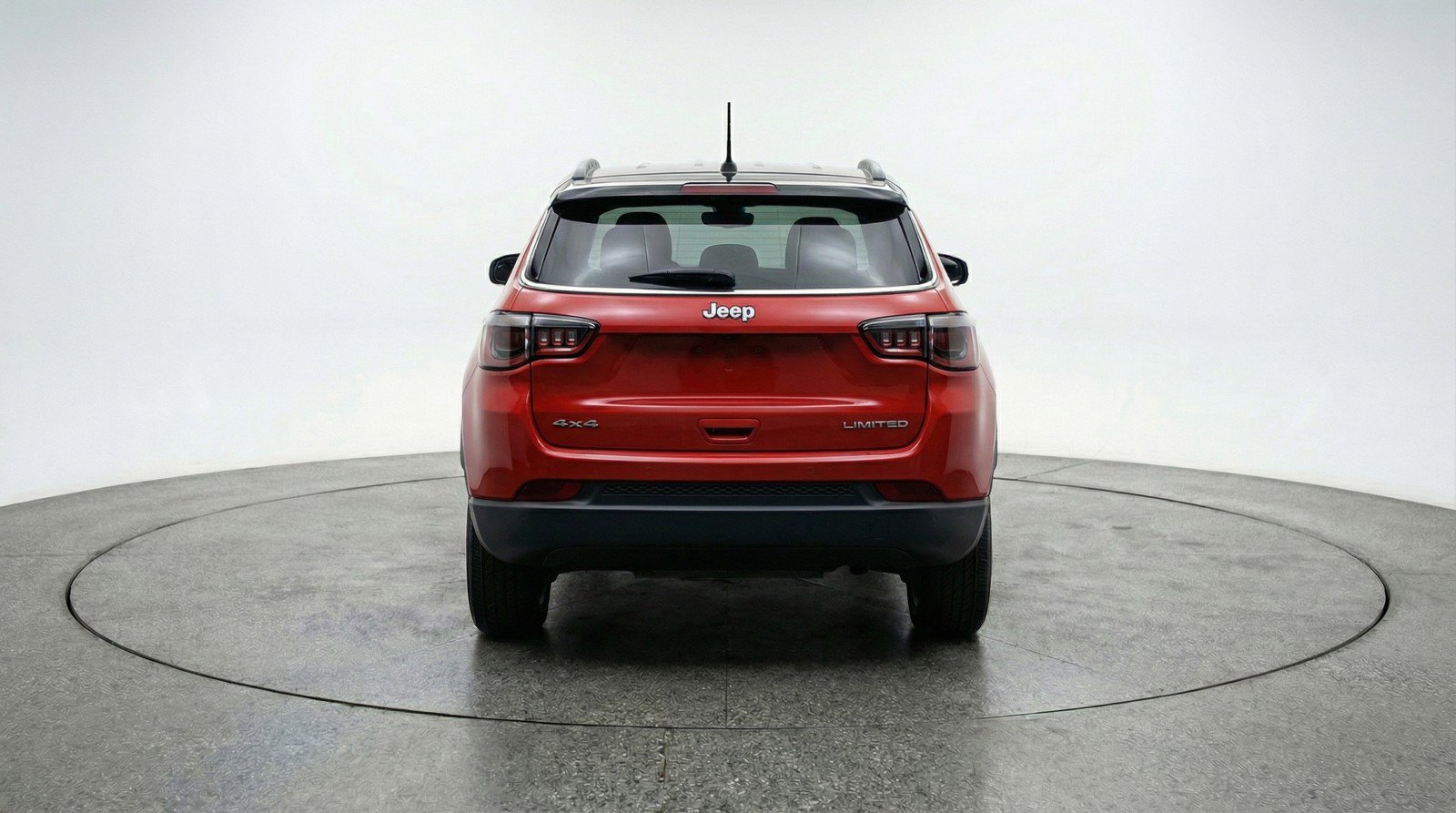 Used 2025 Jeep Compass Limited image 7