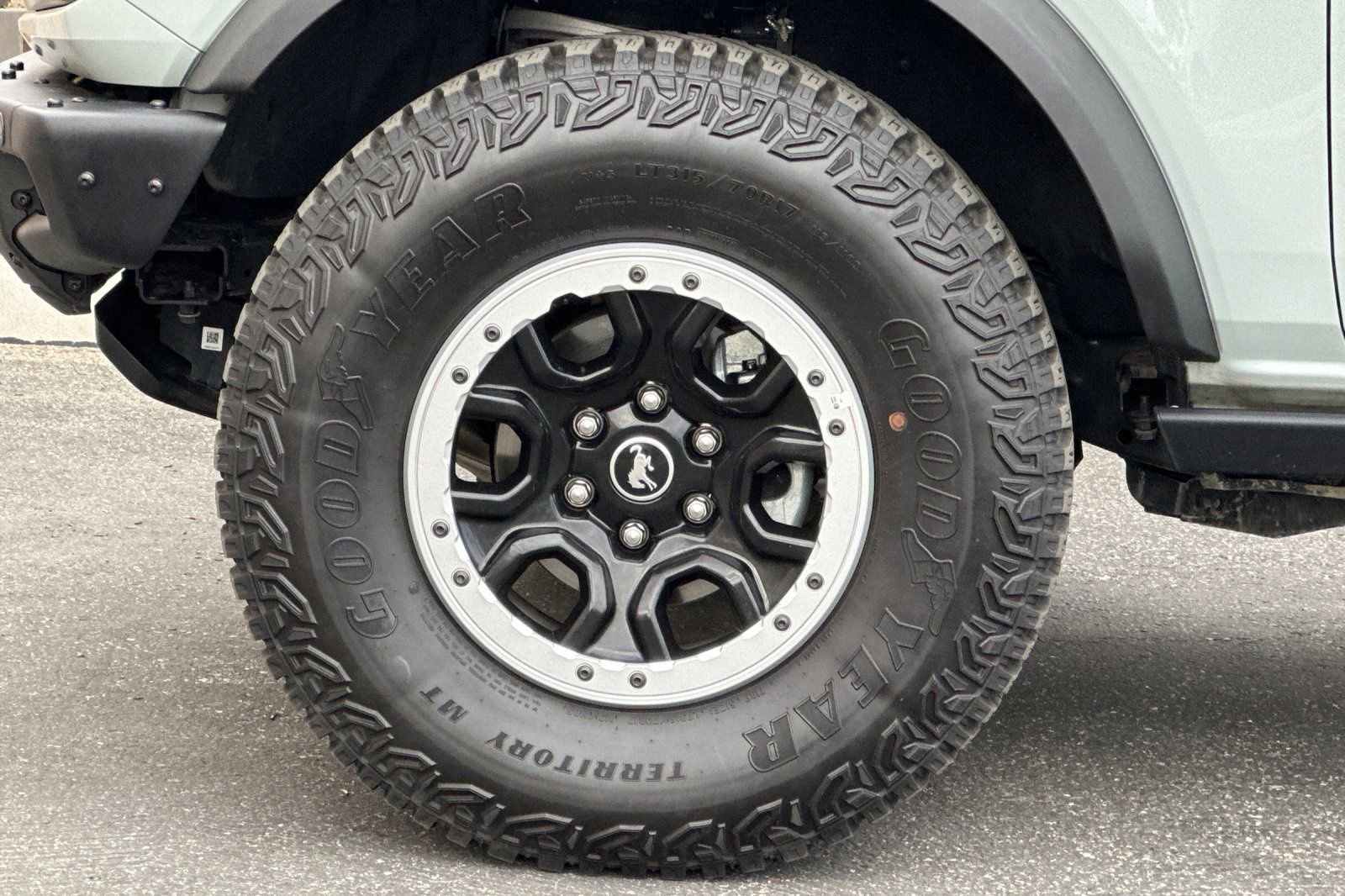 Used 2024 Ford Bronco Badlands image 27