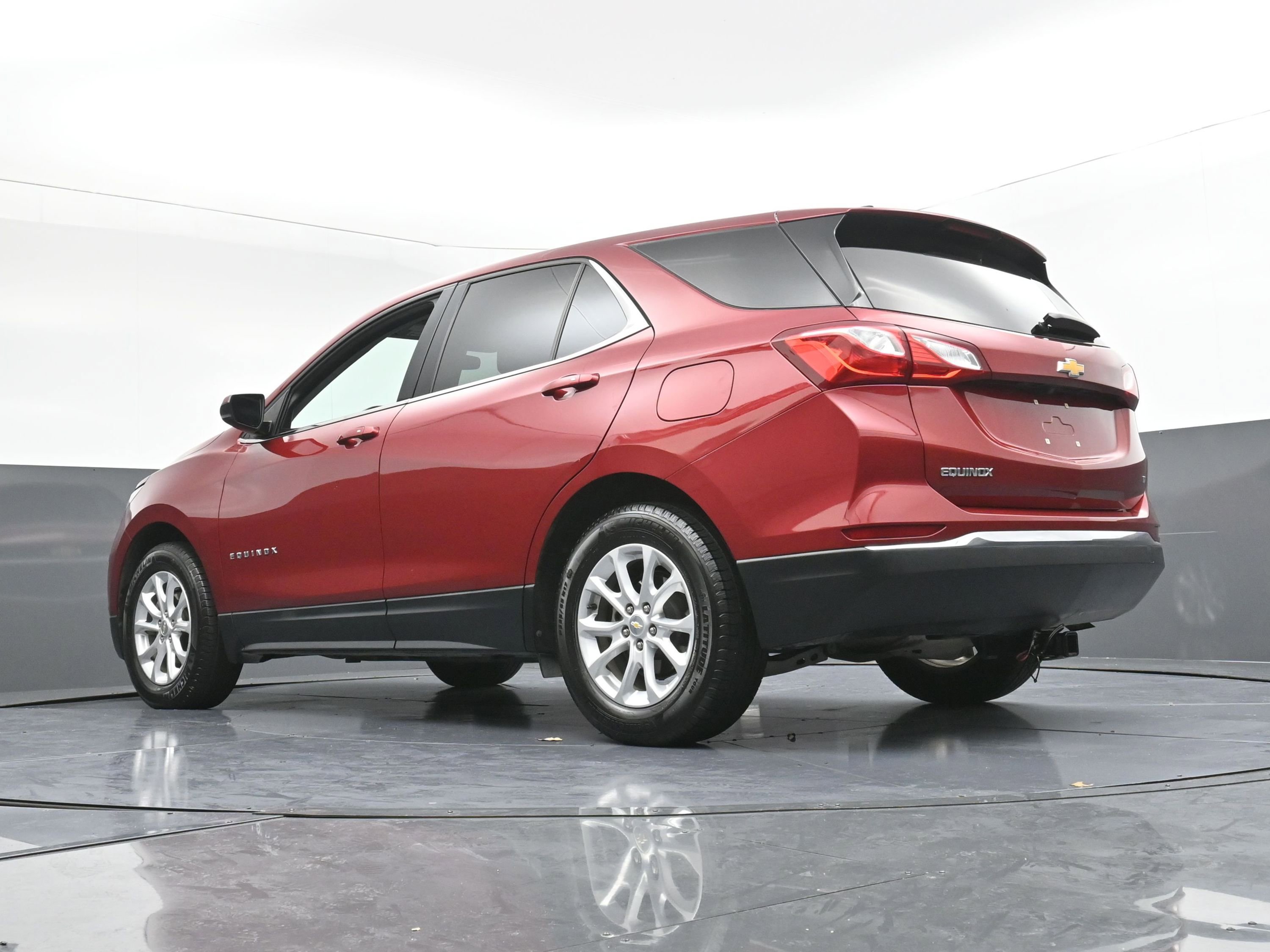 Used 2018 Chevrolet Equinox LT image 29
