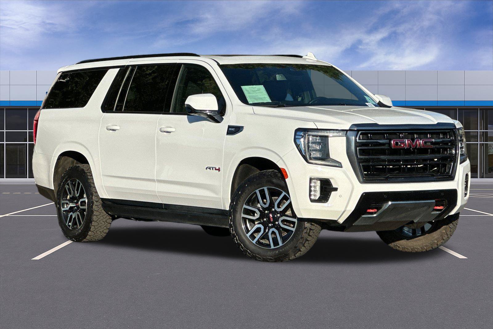 Certified 2023 GMC Yukon XL AT4 w/ Technology Package AWD/4WD image 2