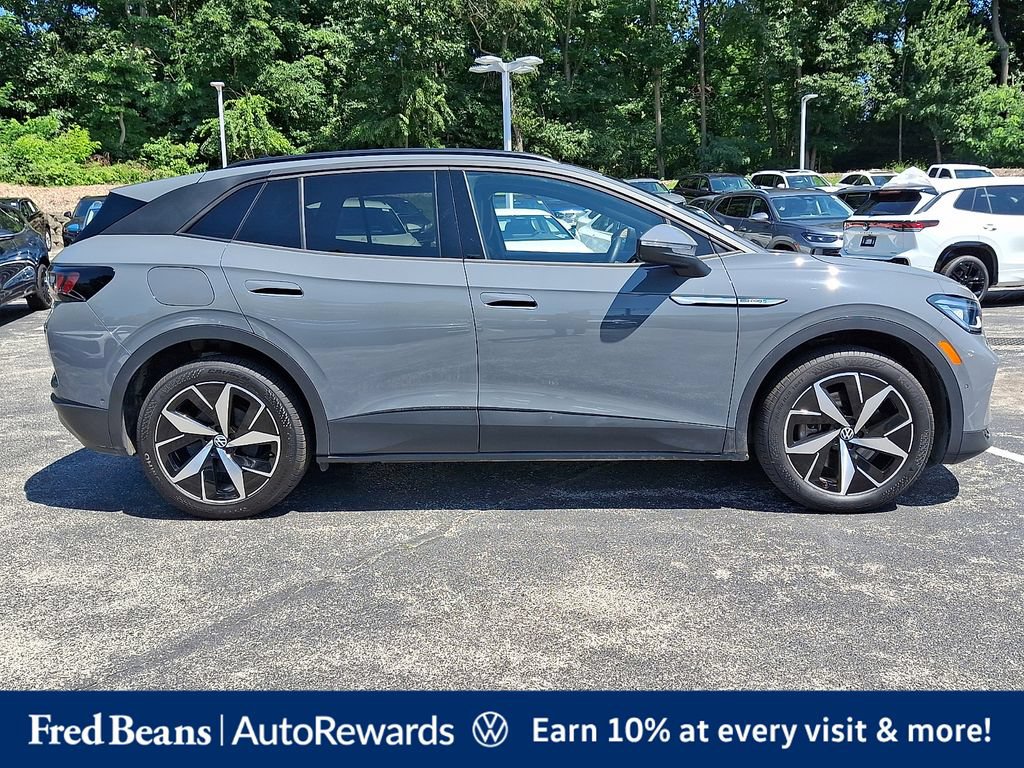 Certified 2024 Volkswagen ID.4 Pro S AWD/4WD image 9